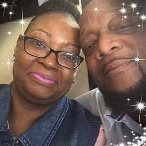 Meet your Posher, Gloria